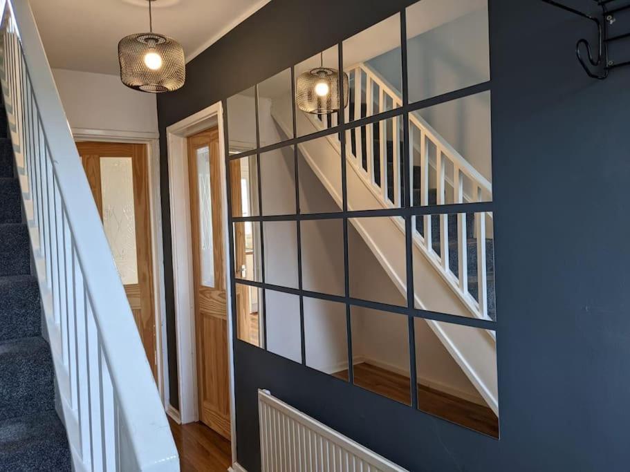Hidden Gem !Stunning 3 Bedroom Home In Sheffield Handsworth Eksteriør billede